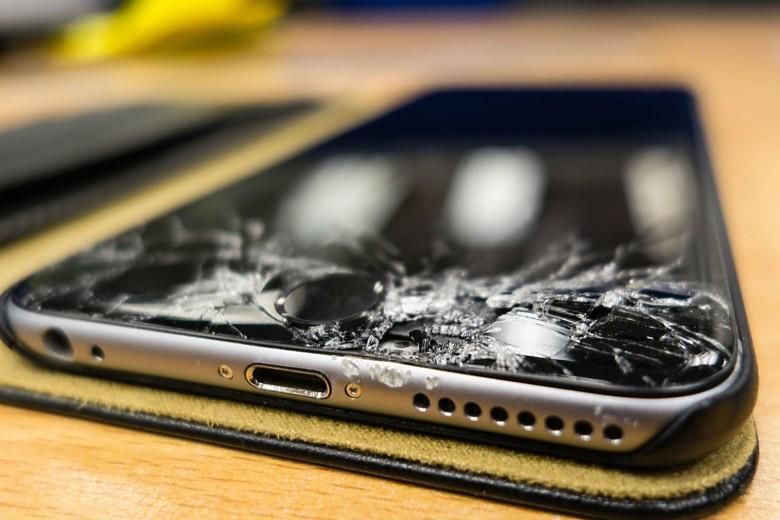 iPhone X屏幕碎了，维修要多少钱？-品牌手机维修网