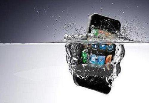 iPhone听筒进水了怎么办？iPhone听筒进水处理教程